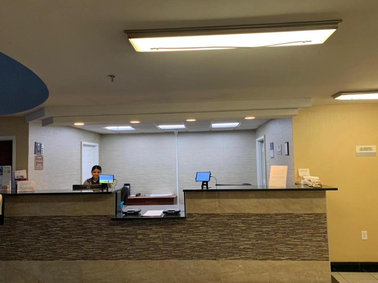 Clarion Inn I-94 Near Expo Center Каламазу Екстериор снимка